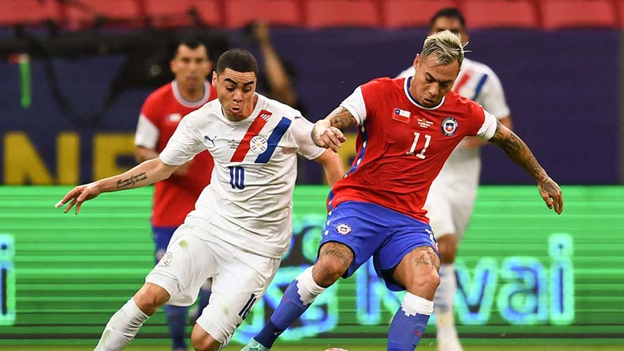 Diễn biến trận đấu: Chile thua trắng 0-2