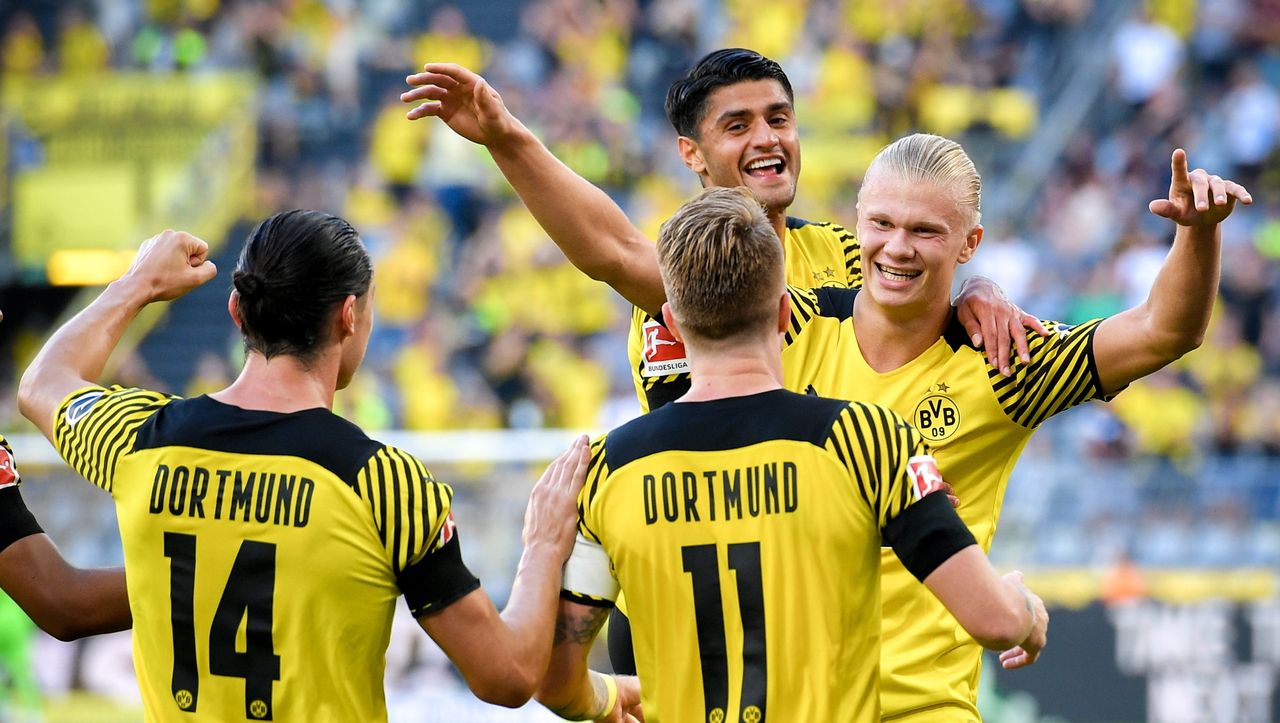 Dortmund 5-2 Frankfurt: Haaland thi đấu thăng hoa