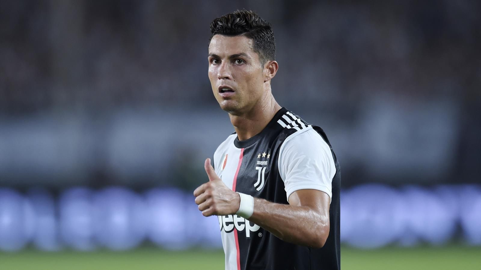 Siêu sao người Bồ Cristiano Ronaldo chắc chắn sẽ rời Juventus