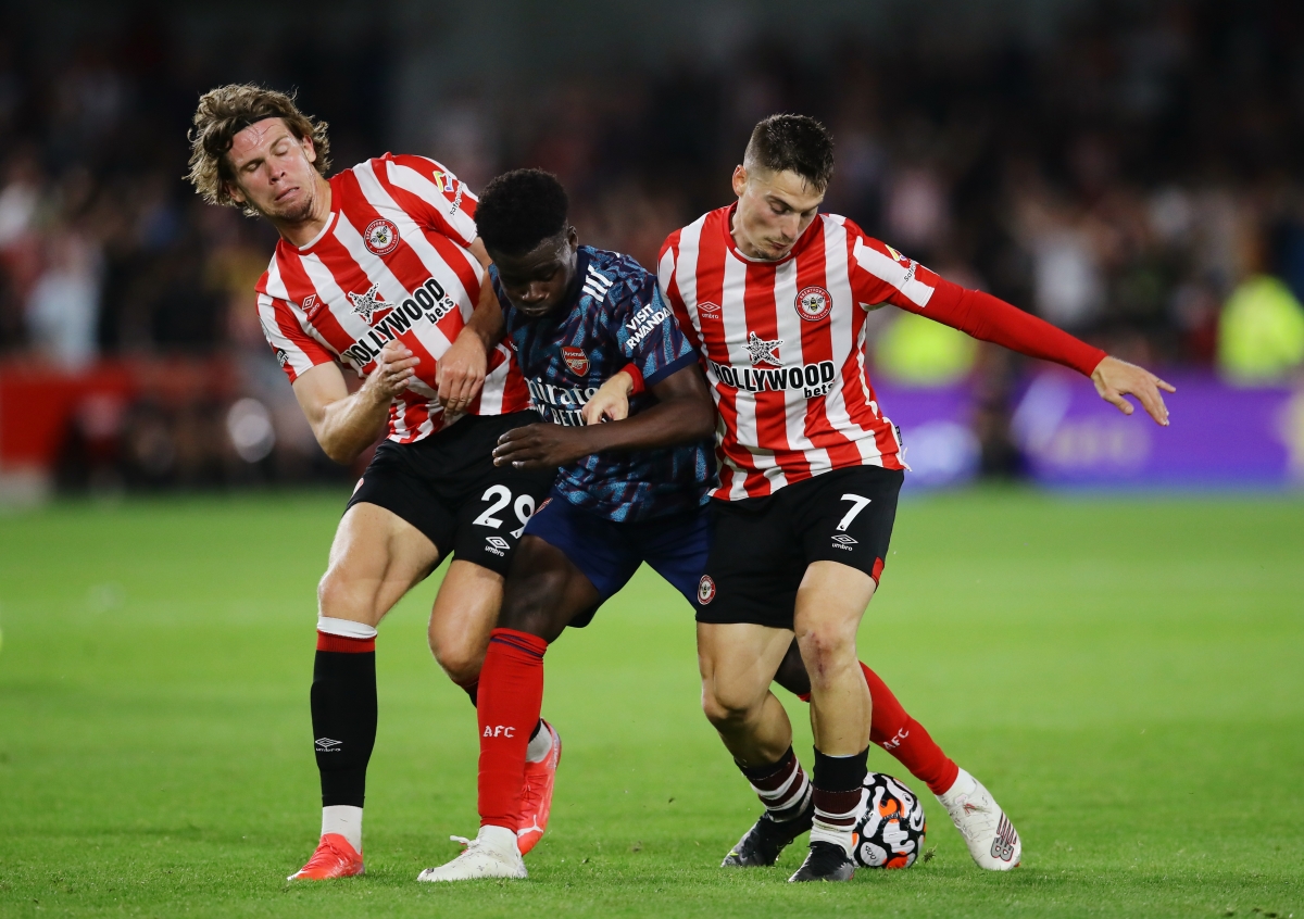 Diễn biến trận Brentford chiến thắng Arsenal