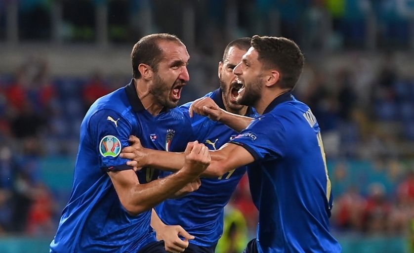 Đội trưởng Italy Chiellini là bậc thầy tâm lý khiến tuyển Anh thua cuộc